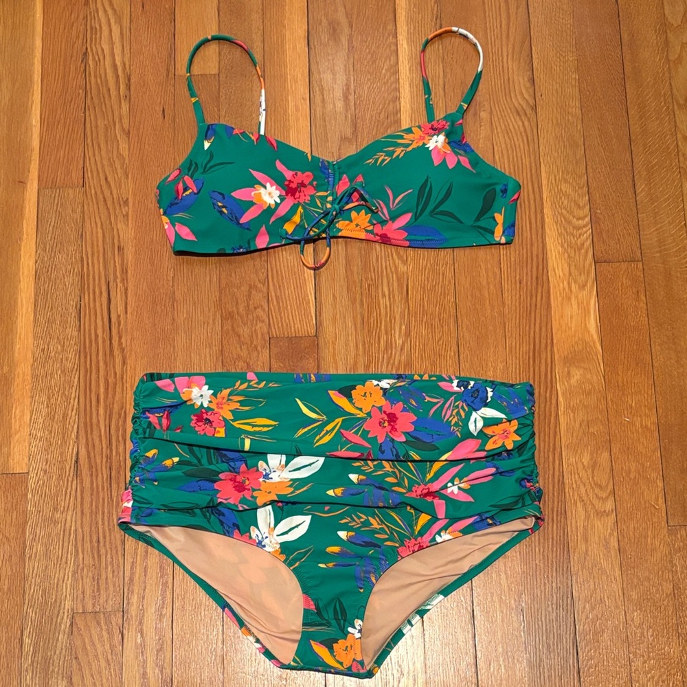NWT J Crew Factory two piece floral bikini set